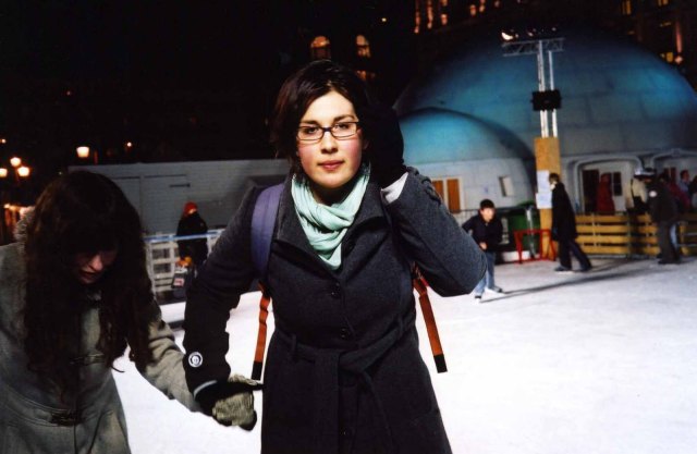 ice-rink-hotel-de-ville-paris-4e-jan-2008